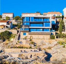 Luxury 7 Bedroom Dubrovnik Beachfront Villa with Infinity Pool, Sleeps 14